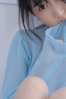 稚嫩的小学生初中生怎么形容